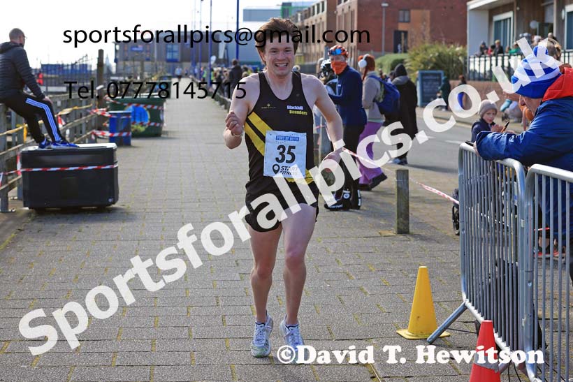 The 2024 Blyth 10k Road Race.  Photo: David T. Hewitson/Sports for All Pics